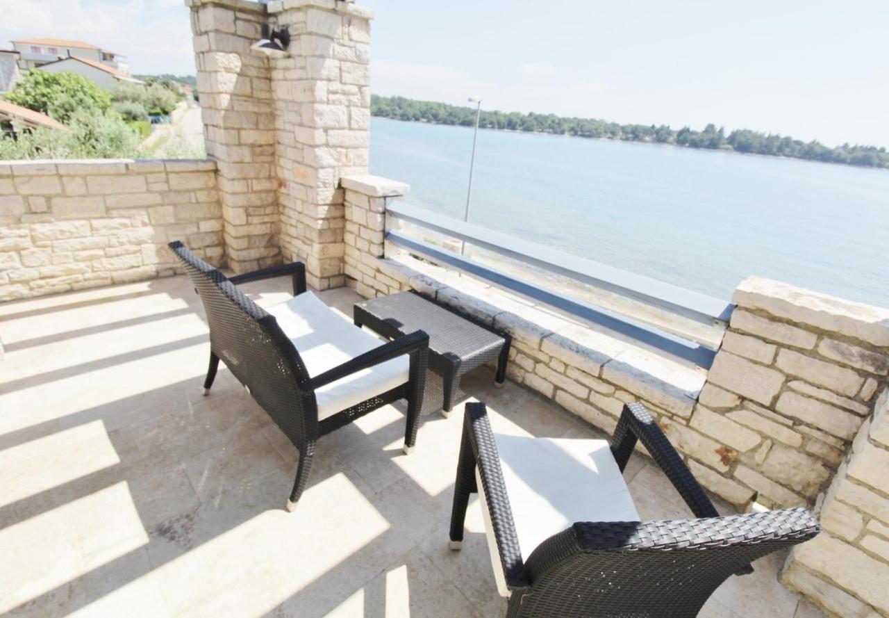 Istrian Villa With Unique Sea View Lovrečica Dış mekan fotoğraf